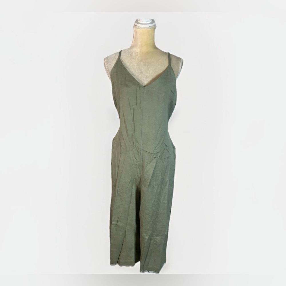 Indulge Instyle Jumper in Olive XL juniors